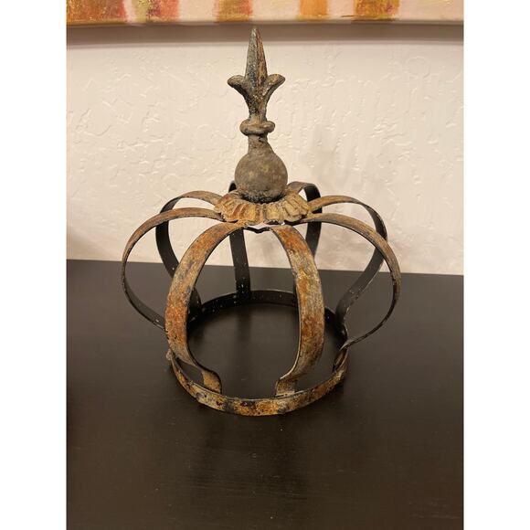 Vintage distressed salvaged style metal French chic crown - Picture 1 of 4